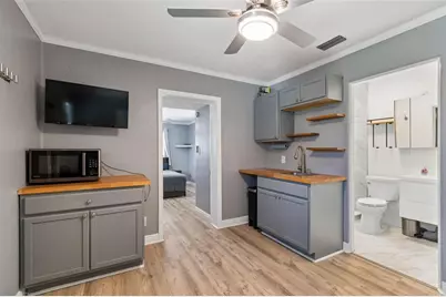 4526 Yardley Avenue N, Saint Petersburg, FL 33713 - Photo 50