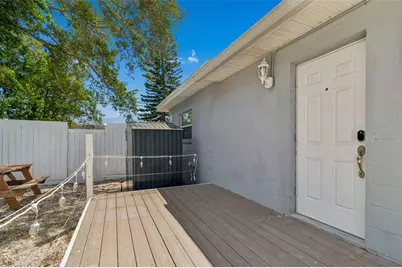 4526 Yardley Avenue N, Saint Petersburg, FL 33713 - Photo 48
