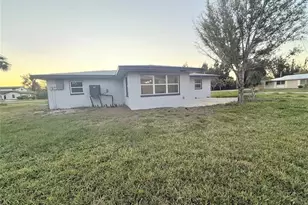 134 Peace Island Dr, Punta Gorda, FL 33950 - Photo 4