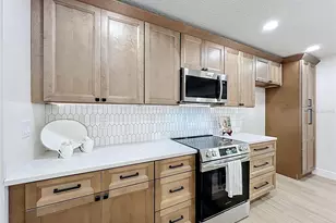 5975 Sheryl Anita St, Oviedo, FL 32765 - Photo 6