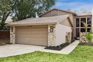 1200 Royal Oak Dr, Winter Springs, FL 32708 - Photo 2