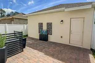 828 Aubey Ln, Debary, FL 32713 - Photo 2