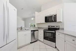 1353 Crimson Clover Ln, Wesley Chapel, FL 33543 - Photo 16