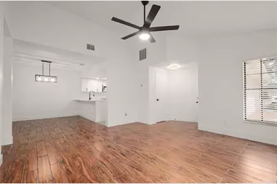 4583 Heritage Oak Drive, Orlando, FL 32808 - Photo 12