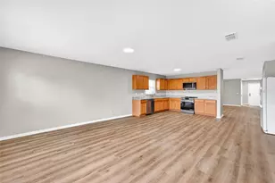 1020 Battery Pointe Dr, Orlando, FL 32828 - Photo 12