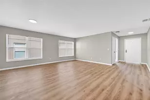 1020 Battery Pointe Dr, Orlando, FL 32828 - Photo 4