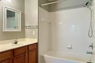 4005 San Sabastian Dr, Kissimmee, FL 34741 - Photo 30