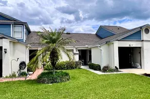 29 Lakepointe Cir, Kissimmee, FL 34743 - Photo 2