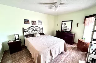 29 Lakepointe Cir, Kissimmee, FL 34743 - Photo 32