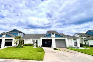 29 Lakepointe Cir, Kissimmee, FL 34743 - Photo 2