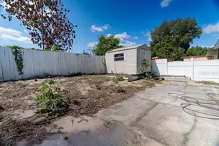 7104 Blue Earth Ct, Orlando, FL 32818 - Photo 16