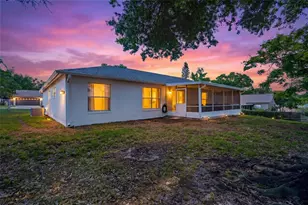 15816 Oakland Ct, Clermont, FL 34711 - Photo 4