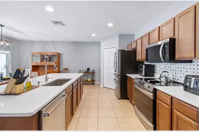 107 Park Hurst Lane, Deland, FL 32724 - Photo 10