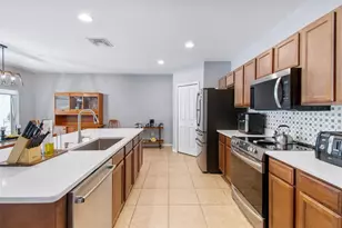 107 Park Hurst Ln, Deland, FL 32724 - Photo 10
