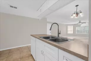 2731 N Poinciana Blvd, Kissimmee, FL 34746 - Photo 10