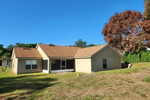 8001 Stirrupwood Ct, Orlando, FL 32818 - Photo 2