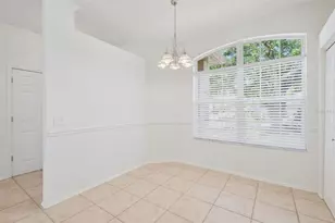 823 Springwood Cir, Bradenton, FL 34212 - Photo 22
