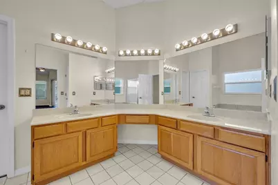 653 Yorkshire Drive, Oviedo, FL 32765 - Photo 20
