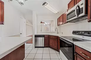 7138 Harbor Heights Dr, Orlando, FL 32835 - Photo 10