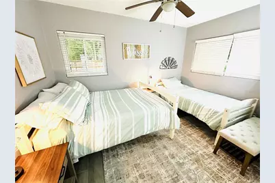 1446 NE 22nd Avenue, Gainesville, FL 32609 - Photo 16