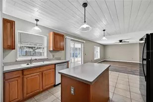 15536 Merlin Ave, Mascotte, FL 34753 - Photo 14