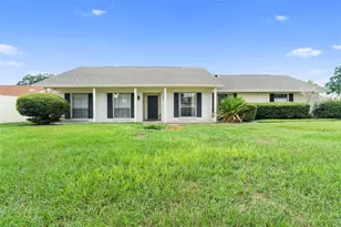 4520 Lake Gem Cir, Orlando, FL 32806 - Photo 1