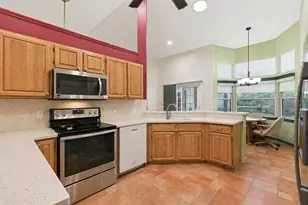 1674 Carillon Park Dr, Oviedo, FL 32765 - Photo 18