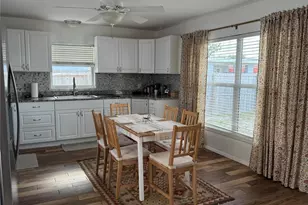 135 Carroll St, Clermont, FL 34711 - Photo 8