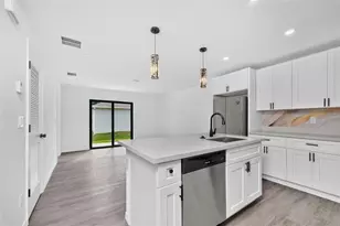 15506 Chamberlain Blvd, Port Charlotte, FL 33953 - Photo 8