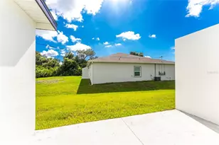 15506 Chamberlain Blvd, Port Charlotte, FL 33953 - Photo 34
