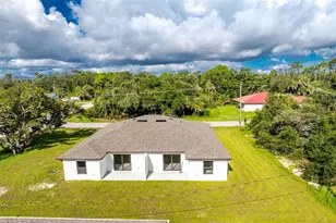 15506 Chamberlain Blvd, Port Charlotte, FL 33953 - Photo 38
