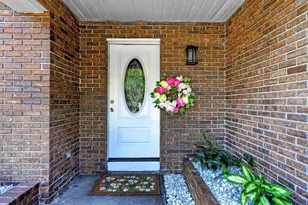 7126 Crooked Lake Trail, Orlando, FL 32818 - Photo 2