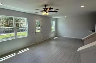 112 Holly Village Dr, Davenport, FL 33837 - Photo 2
