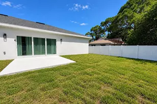 5813 Regent Rd, Venice, FL 34293 - Photo 16