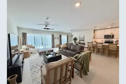 5813 Regent Road, Venice, FL 34293 - Photo 4