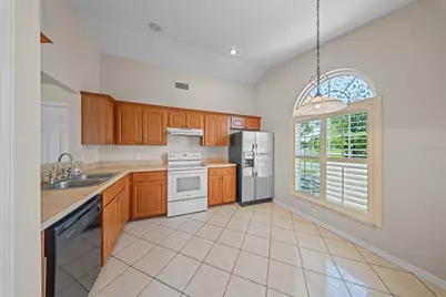 1335 Daniels Cove Drive, Winter Garden, FL 34787 - Photo 2