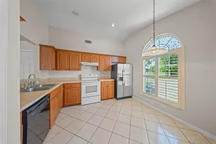 1335 Daniels Cove Dr, Winter Garden, FL 34787 - Photo 2