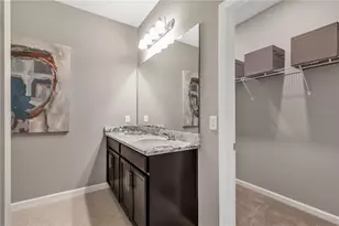 1008 Landing Ln, Deltona, FL 32738 - Photo 4