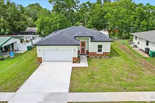 2225 W Howard Pl, Citrus Springs, FL 34434 - Photo 2