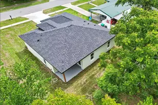 2225 W Howard Pl, Citrus Springs, FL 34434 - Photo 4