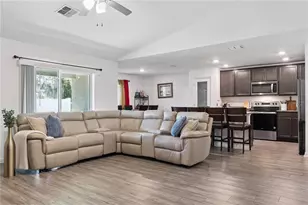 3656 Sunday Dr, Deltona, FL 32738 - Photo 6