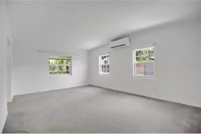4511 Leslyn Court, Orlando, FL 32806 - Photo 12