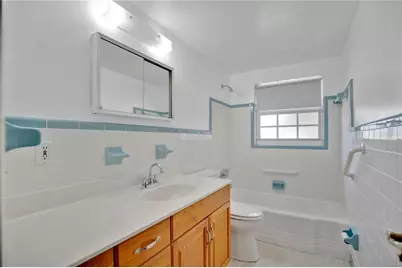 4511 Leslyn Court, Orlando, FL 32806 - Photo 14