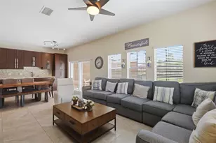 4722 Ormond Beach Way, Kissimmee, FL 34746 - Photo 4