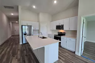 1728 Vanilla St, Haines City, FL 33844 - Photo 4