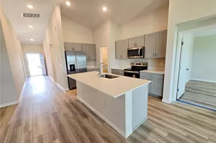 1712 Vanilla St, Haines City, FL 33844 - Photo 2