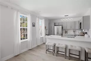 1056 Waterside Dr, Celebration, FL 34747 - Photo 8