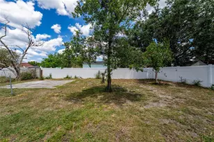 7807 Pine Hawk Ln, Orlando, FL 32822 - Photo 8
