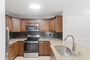 1910 Summer Club Dr, Oviedo, FL 32765 - Photo 6