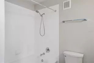 1910 Summer Club Dr, Oviedo, FL 32765 - Photo 10